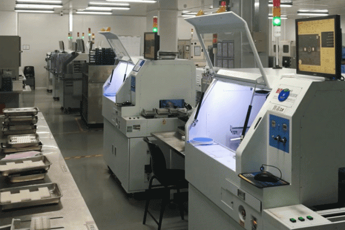 Demo Photoelectric Technology (Wuxi) Co., Ltd. factory production line 2