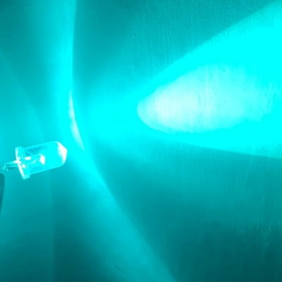 5mm Traffic Warning Light LED Diode 45deg 500nm Bluish Green Color 15000mcd Round Shape Clear Lens