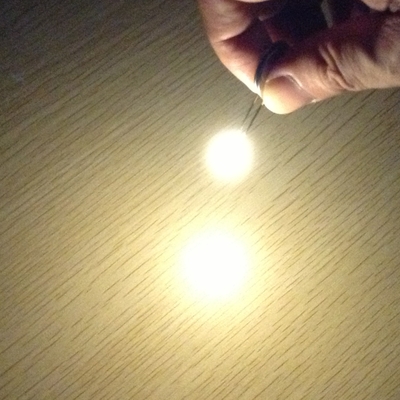 0.5W 5mm LED Light Emitting Diode 2700K Warm White Color 25000-35000mcd Clear Lens For Illumination