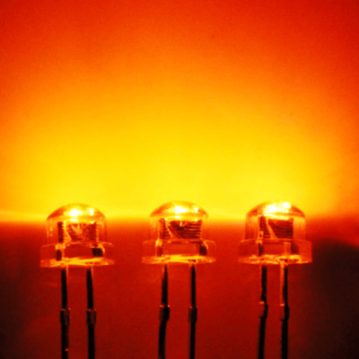 0.5W 5mm 600-610nm Orange Color 4000-5000mcd Strawhat Shape Transparent Lens 120deg Light Emitting Diode