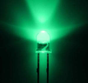 4mm LED Light Diode 520nm - 530nm Green Color 12000mcd - 15000mcd Clear Lens Round Head Short Pins For Indicator