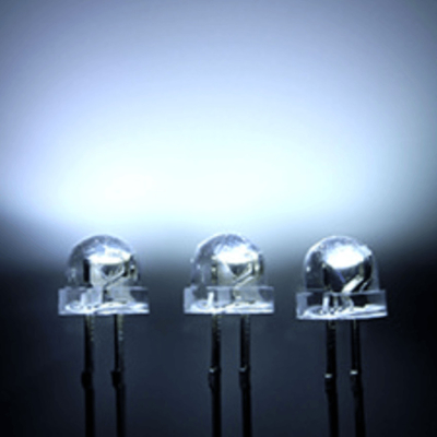 5mm 7000K - 9000K White Color 2000mcd - 2500mcd 120deg Strawhat Shape Water Clear Lens Diode Light