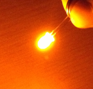 1.5Hz Flash LED Clear Lens 605nm Orange LED Diode 30 Deg 3mm Through Hole Blink LED Product