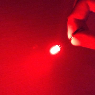 2.5Hz Diffused Foggy Lens 630nm Red Color LED Diode 30 Deg 3mm Through Hole Flash Blink LED