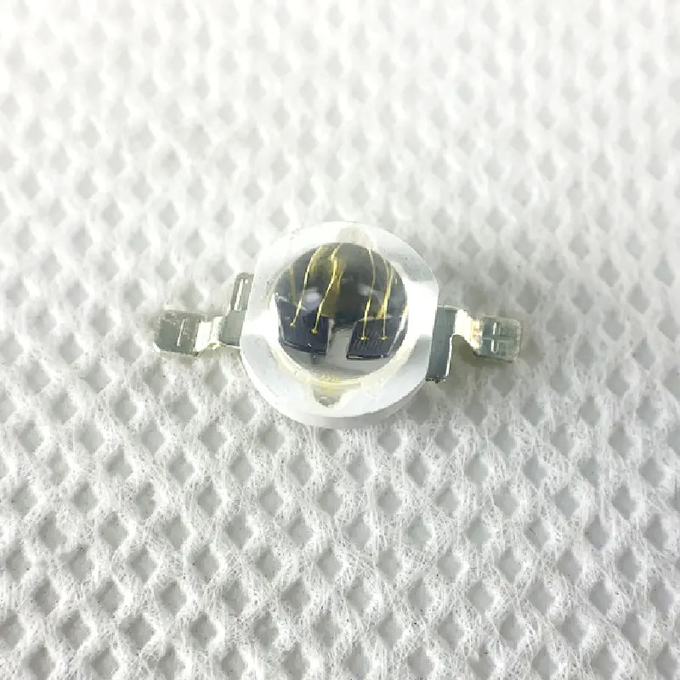 RoHS Infrared Epileds Dual Chip 90deg Copper Holder Golden Wire 3W/5W High Power IR LED 940nm 1